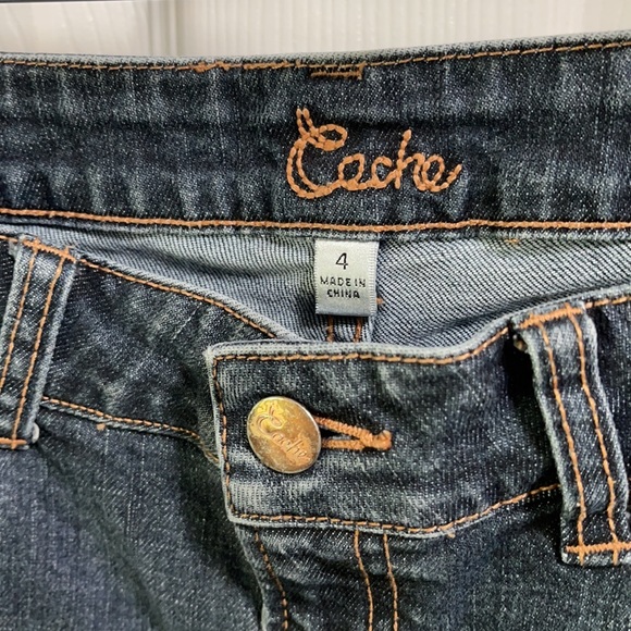 Cache Mid Rise Capri Jeans - Picture 5 of 6